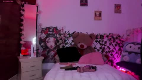 Snapshot of minami_nakamura chatting on January 19, 2026, 4:38 am minami_nakamura online show from January 19, 2026, 4:38 am