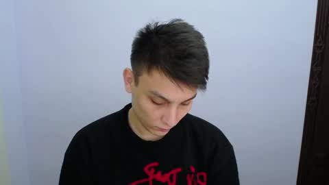 MINATO online show from December 25, 2024, 1:10 am