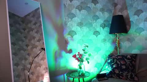 Frances  Next streams Thu Fri Sat 8am -  4pm GMT3 online show from April 18, 2026, 5:33 am