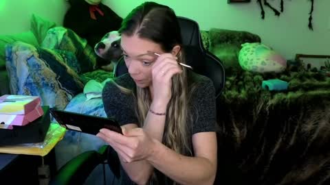 Mindy Mars online show from January 27, 2025, 4:01 pm