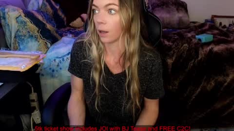 Mindy Mars online show from January 27, 2025, 7:03 pm