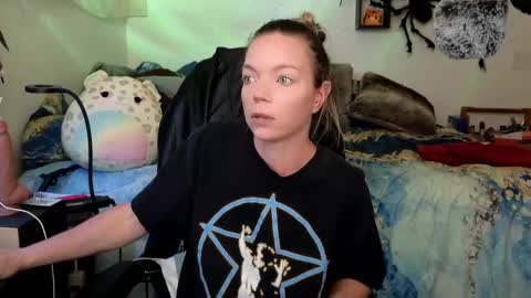 Mindy Mars online show from March 12, 2025, 2:34 pm