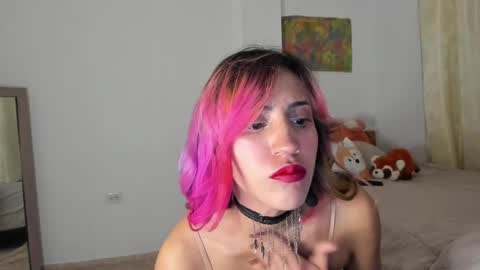 Snapshot of minefoxy2 chatting on January 30, 2025, 8:43 am Amber online show from January 30, 2025, 8:43 am