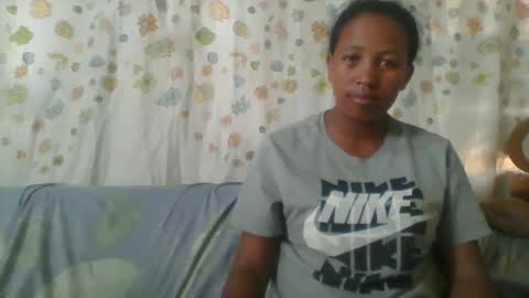 Snapshot of minie4tina chatting on May 8, 2026, 11:26 am Minie4Tina online show from May 8, 2026, 11:26 am