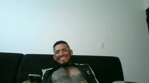 miniimgra online show from October 26, 2025, 1:55 am