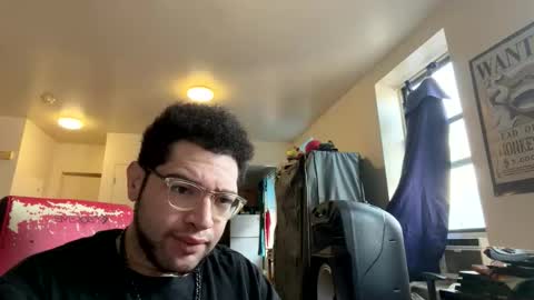 Snapshot of minimoose1003 chatting on February 8, 2026, 1:25 pm minimoose1003 online show from February 8, 2026, 1:25 pm