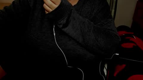 Snapshot of minka0 chatting on October 7, 2025, 9:01 pm minka0 online show from October 7, 2025, 9:01 pm