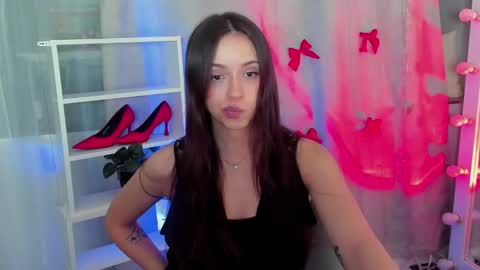 Snapshot of mipsymipson chatting on January 7, 2025, 10:22 am NEXT STREAM NOVEMBER  27282930 online show from January 7, 2025, 10:22 am