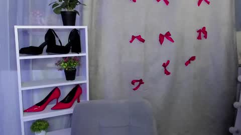 Snapshot of mipsymipson chatting on January 26, 2025, 10:23 am NEXT STREAM NOVEMBER  27282930 online show from January 26, 2025, 10:23 am