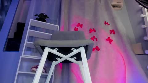 Snapshot of mipsymipson chatting on February 3, 2025, 1:30 pm NEXT STREAM NOVEMBER  27282930 online show from February 3, 2025, 1:30 pm