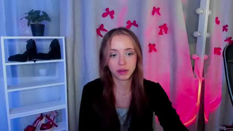 Snapshot of mipsymipson chatting on February 12, 2025, 1:06 pm NEXT STREAM NOVEMBER  27282930 online show from February 12, 2025, 1:06 pm