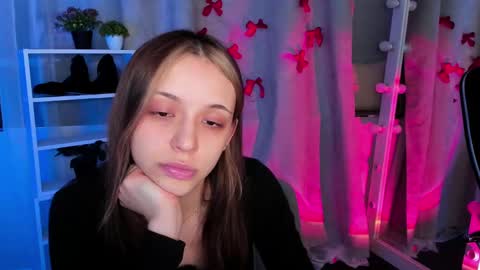 Snapshot of mipsymipson chatting on March 6, 2025, 9:58 am NEXT STREAM NOVEMBER  27282930 online show from March 6, 2025, 9:58 am