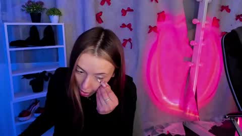 Snapshot of mipsymipson chatting on March 7, 2025, 1:07 pm NEXT STREAM NOVEMBER  27282930 online show from March 7, 2025, 1:07 pm