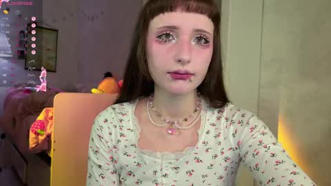 Mira online show from April 1, 2026, 10:07 pm