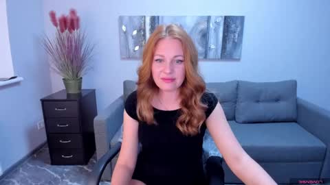 Snapshot of mira_whites chatting on February 6, 2025, 12:48 pm Mira online show from February 6, 2025, 12:48 pm