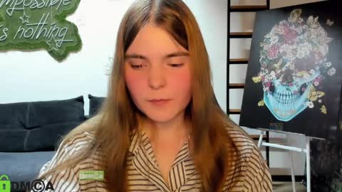 miraa_bloom online show from March 31, 2026, 3:01 pm