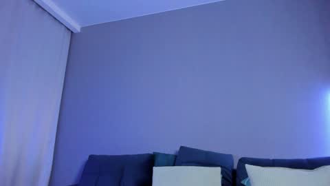 Mira  follow my fansly  online show from January 14, 2025, 5:19 am