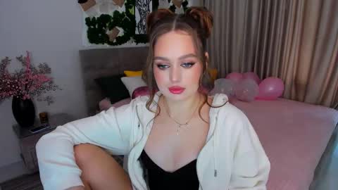 Emma online show from February 22, 2025, 10:07 am