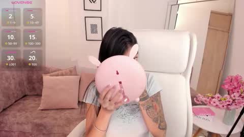 miranda_crawfor online show from October 28, 2025, 12:09 pm