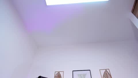 miranda_crawfor online show from March 2, 2026, 7:15 am