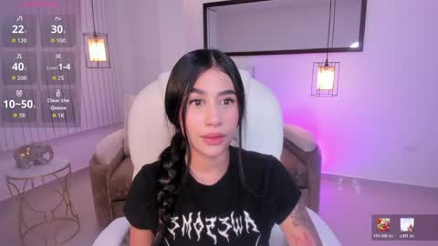 Snapshot of miranda_crawfor chatting on April 27, 2026, 11:19 am miranda_crawfor online show from April 27, 2026, 11:19 am