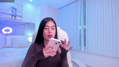 Snapshot of miranda_crawfor chatting on May 22, 2026, 11:38 am miranda_crawfor online show from May 22, 2026, 11:38 am
