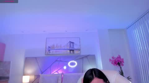 Snapshot of miranda_crawfor chatting on May 23, 2026, 11:47 am miranda_crawfor online show from May 23, 2026, 11:47 am