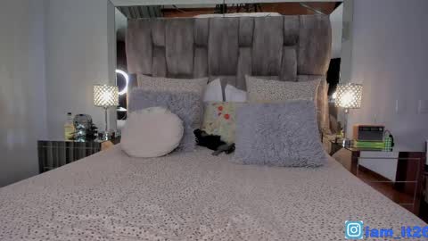 Miranda online show from May 16, 2026, 1:02 am