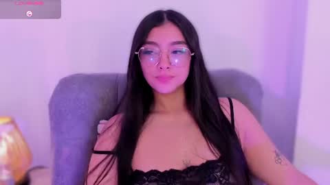 Snapshot of mirandajohnson_ chatting on July 24, 2026, 3:32 pm Miranda online show from July 24, 2026, 3:32 pm