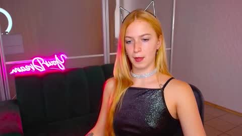 MirandaMayers online show from September 10, 2025, 6:13 am