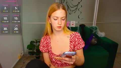 MirandaMayers online show from November 11, 2025, 1:22 pm