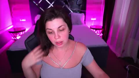 Miranda online show from October 13, 2025, 5:51 am