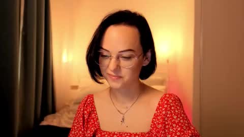 MiraSkyy online show from September 14, 2025, 2:49 pm