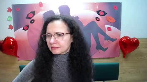 Miroslava Happi online show from October 12, 2025, 6:12 am