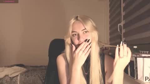 Snapshot of misa_0 chatting on November 1, 2025, 7:27 pm misa_0 online show from November 1, 2025, 7:27 pm