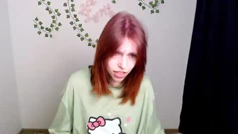 misaki_chan_ online show from June 14, 2026, 6:37 am