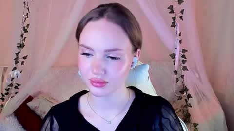 Misha online show from October 27, 2025, 3:05 pm