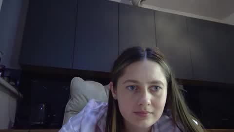 mishel_miss online show from April 20, 2026, 9:49 pm