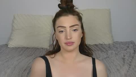 Elora online show from December 5, 2025, 8:34 am