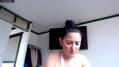 Snapshot of misnicol chatting on March 11, 2026, 1:28 pm Nicol online show from March 11, 2026, 1:28 pm