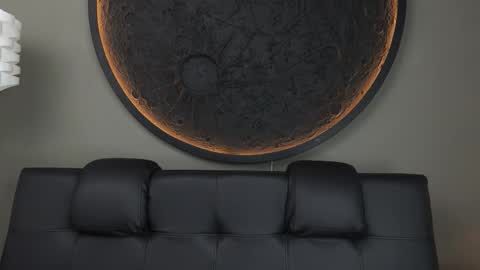 Charlotte online show from October 16, 2025, 7:26 pm