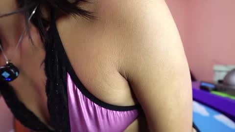 Snapshot of miss___sabrina chatting on October 15, 2025, 6:19 pm Sabrina online show from October 15, 2025, 6:19 pm