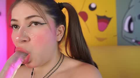 Snapshot of miss__pamela chatting on May 21, 2026, 2:29 am Pamela online show from May 21, 2026, 2:29 am