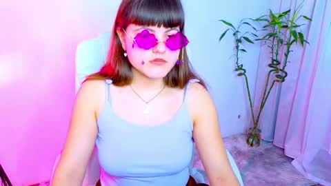 miss__poly online show from February 6, 2026, 1:36 pm