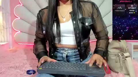 Snapshot of miss__star_ chatting on July 4, 2026, 2:12 pm miss__star_ online show from July 4, 2026, 2:12 pm