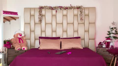 Snapshot of miss_alexxxa_ chatting on November 23, 2025, 7:13 pm Alexa online show from November 23, 2025, 7:13 pm