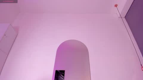 Amber  online show from January 15, 2026, 4:50 am