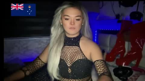 Snapshot of miss_antonette_xxx chatting on July 11, 2026, 10:11 pm Call me Miss Antonette online show from July 11, 2026, 10:11 pm