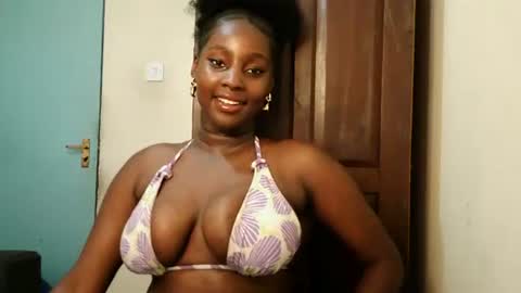Snapshot of miss_boobieliscious1 chatting on February 14, 2026, 11:18 am miss_boobieliscious1 online show from February 14, 2026, 11:18 am