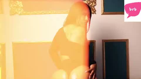 Snapshot of miss_brunette_ chatting on June 17, 2026, 1:19 am lucy 3 online show from June 17, 2026, 1:19 am